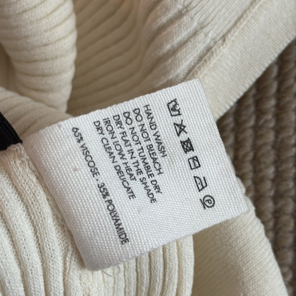 Jacquemus - Picture 11 of 12